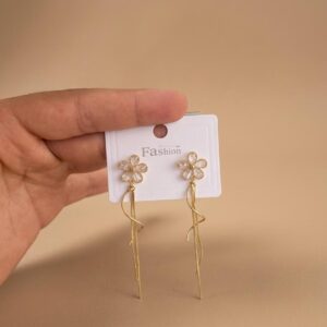 BOUCLES FLEURS TORSADÉES